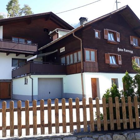 Haus Tannegg Panzió Pettneu am Arlberg Kültér fotó
