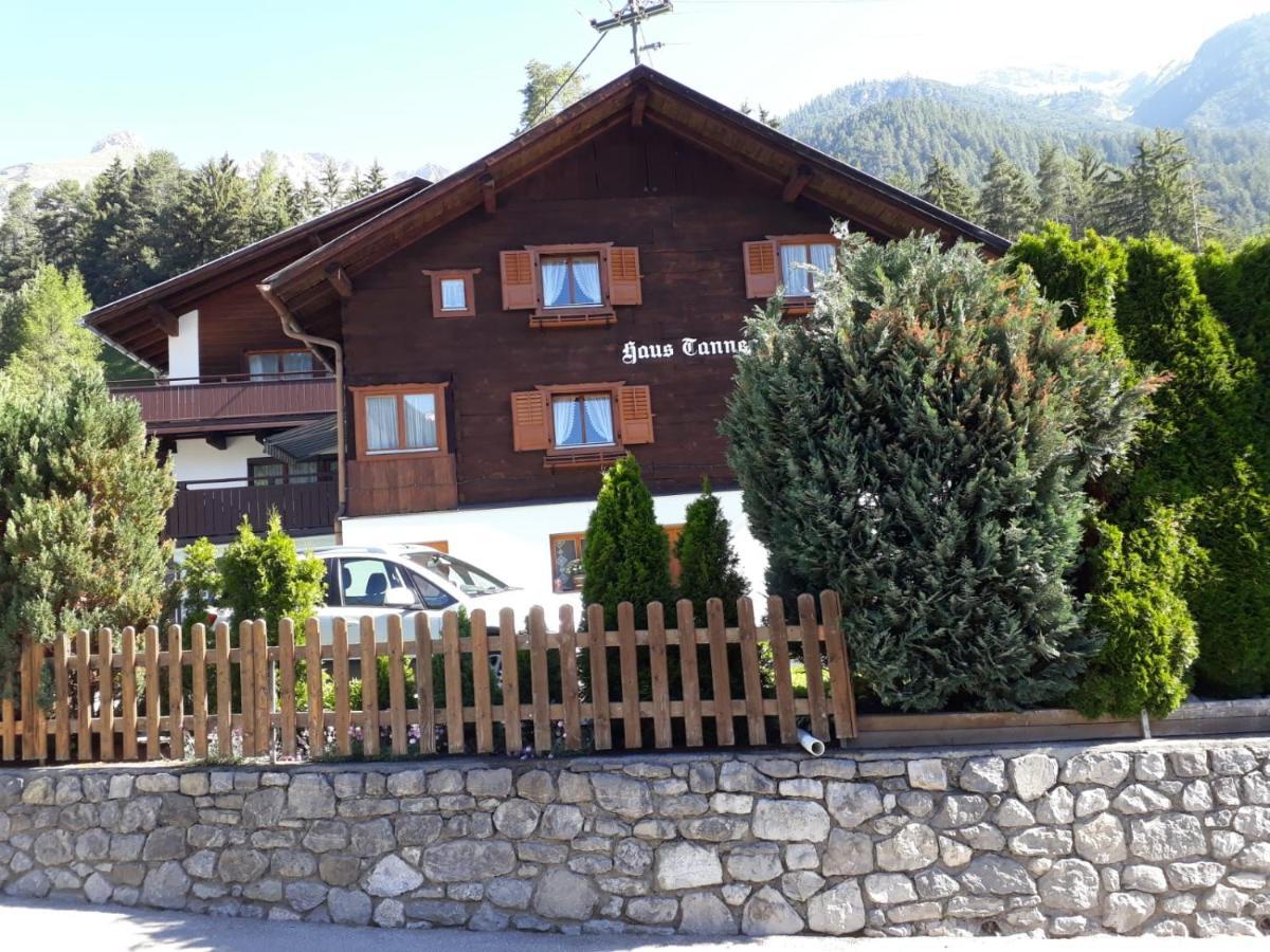 Haus Tannegg Panzió Pettneu am Arlberg Kültér fotó